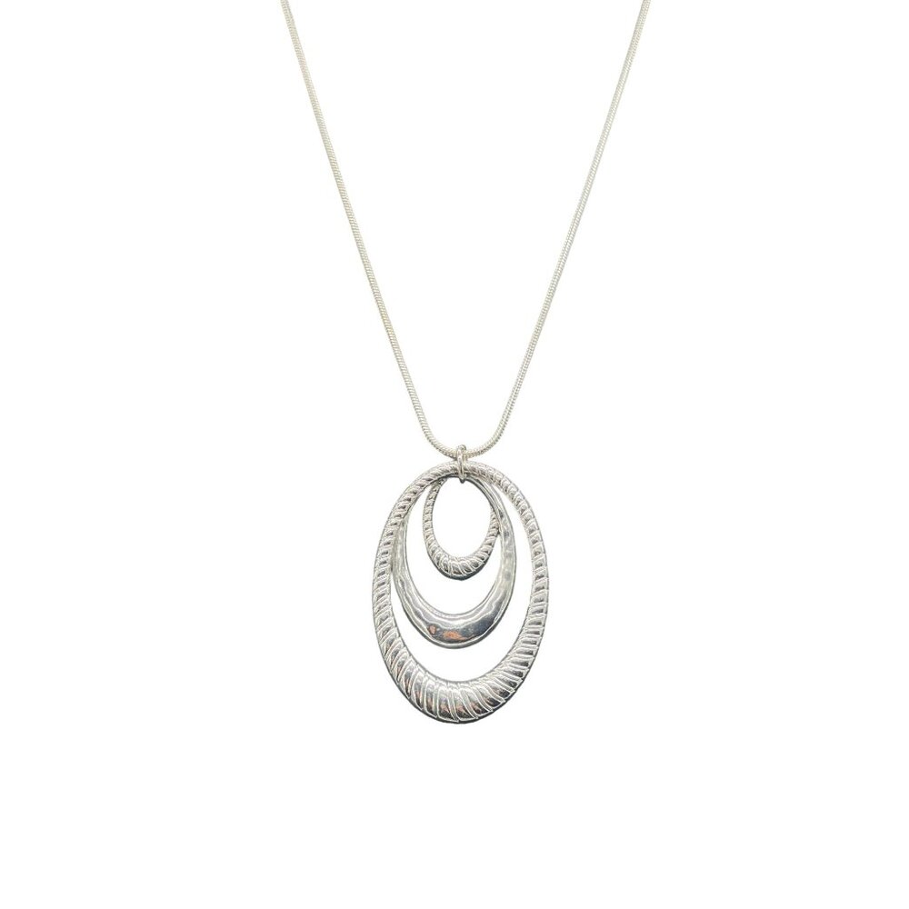 Liz Claiborne Triple Teardrop Pendant Snake Chain Necklace Silver Tone - Picture 3 of 6